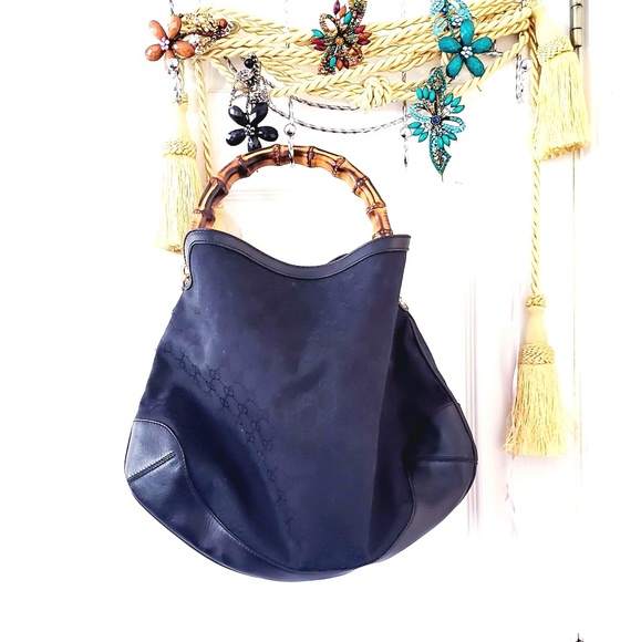 Black Friday SALE 💎Gucci authentic diana canvas/leather bag - Picture 4 of 15